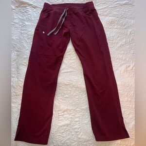 FIGS Women’s Burgundy Kade Cargo Scrub Pants; Size L Tall